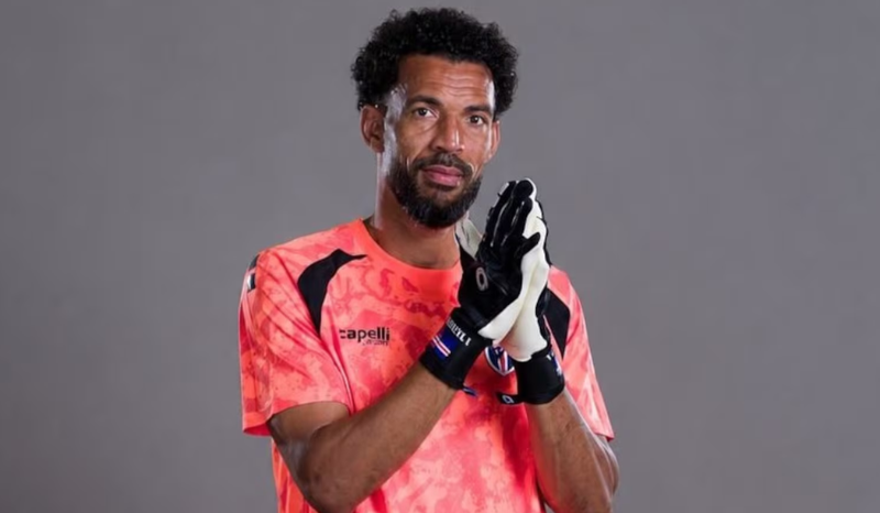 Vozinha não poderá usar apelido no uniforme do Colo-Colo por regulamento