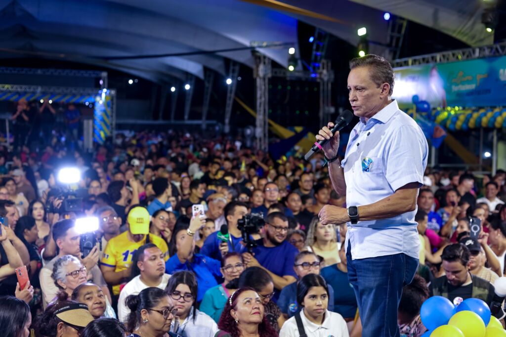 Adjuto Afonso lança campanha com 12 mil apoiadores em Manaus