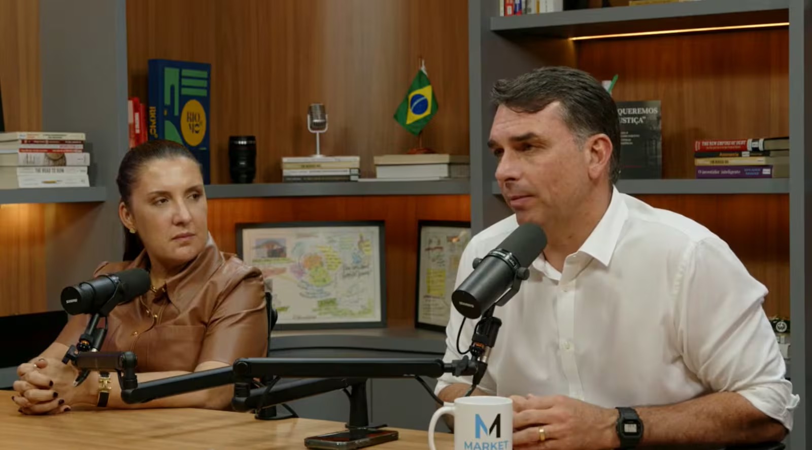 Flávio Bolsonaro propõe fim da reeleição caso seja eleito em 2026
