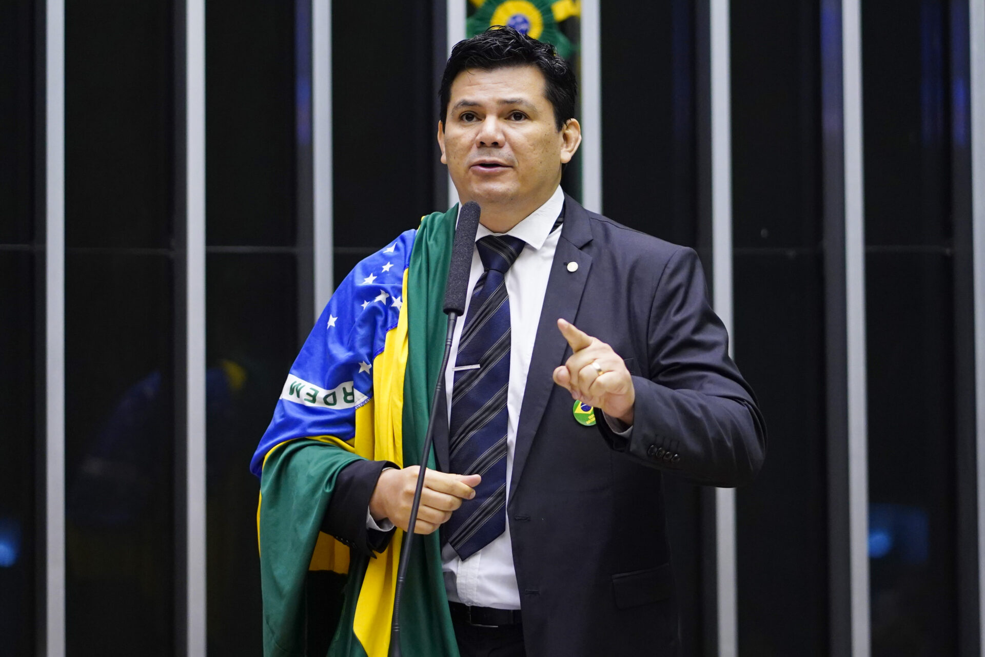 Deputado Gilvan da Federal é processado por injúria a Lula no STF