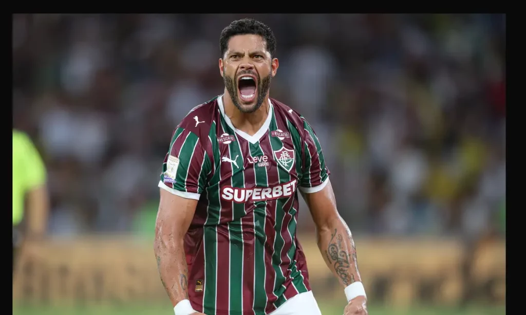 Fluminense supera Remo e se mantém na parte alta do Brasileirão