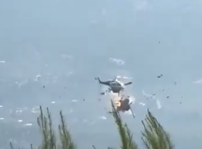 Acidente aéreo: helicópteros colidem enquanto combatem incêndios na Grécia