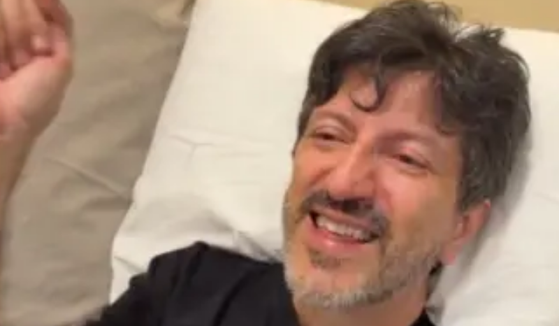 Lito Sousa comemora 4 milhões de inscritos no YouTube em meio a tratamento