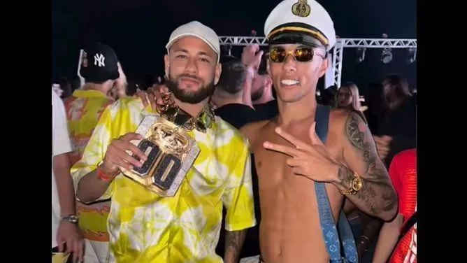 Colar de R$ 2 milhões presenteia Neymar e revela comércio ilegal de ouro