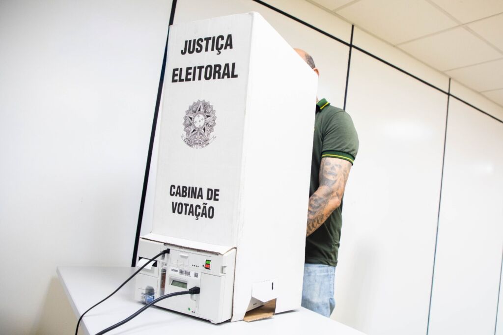 Atenção, eleitores de Manaus: Mudanças nos locais de votação para 2026