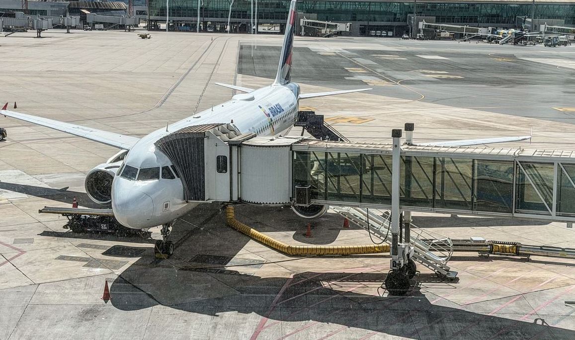 Anvisa Renova Normas de Segurança Sanitária para Aviões e Aeroportos