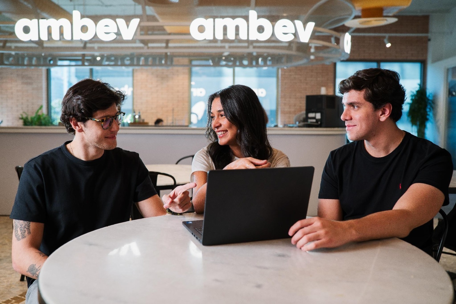 Ambev abre inscrições para Programa de Trainee com imersão internacional