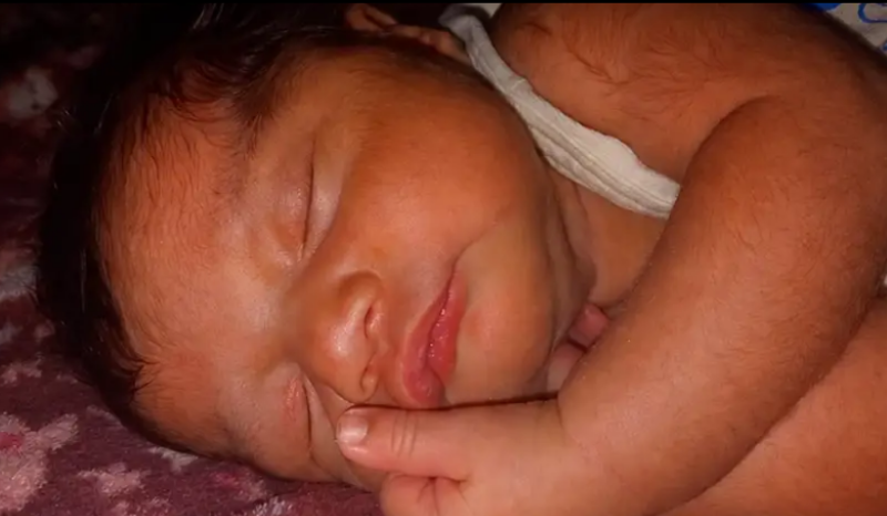 Recém-nascida de 23 dias desaparece após mãe aceitar doações em Manaus
