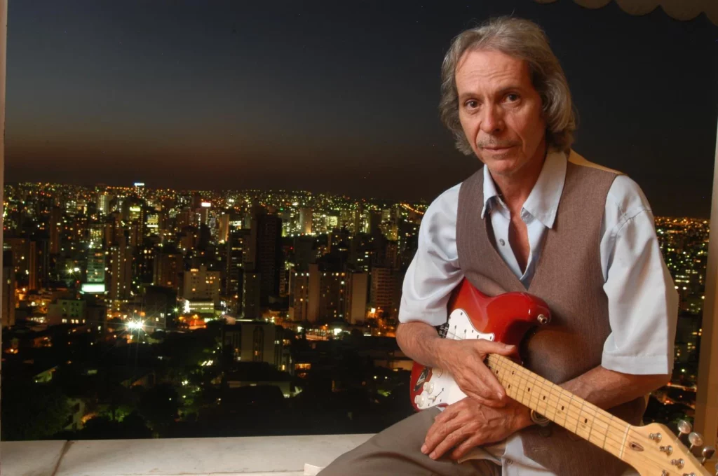 Beto Guedes completa 75 anos com legado marcante na música brasileira