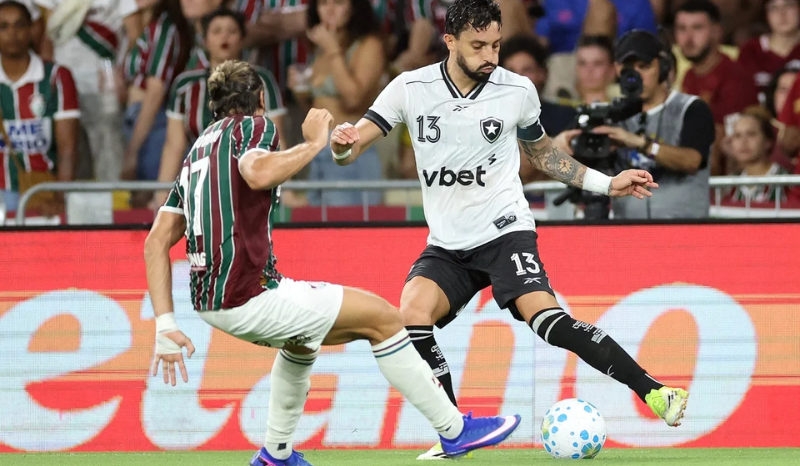 Clássico Carioca: Botafogo e Fluminense em Momentos Opostos no Brasileirão