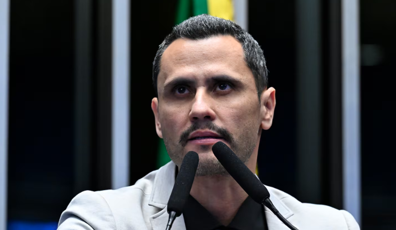 Republicanos oficializa candidatura de Cleitinho ao governo de Minas Gerais