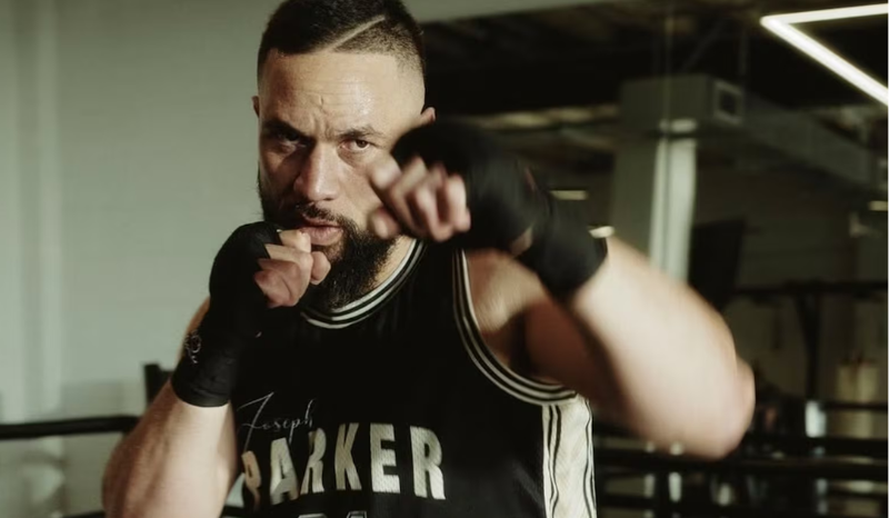Joseph Parker culpa nutricionista após suspensão por doping