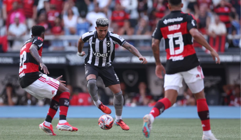 Botafogo busca redenção contra o Flamengo no Brasileirão