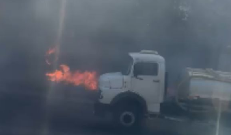 Princípio de incêndio gera fumaça na avenida Cosme Ferreira em Manaus
