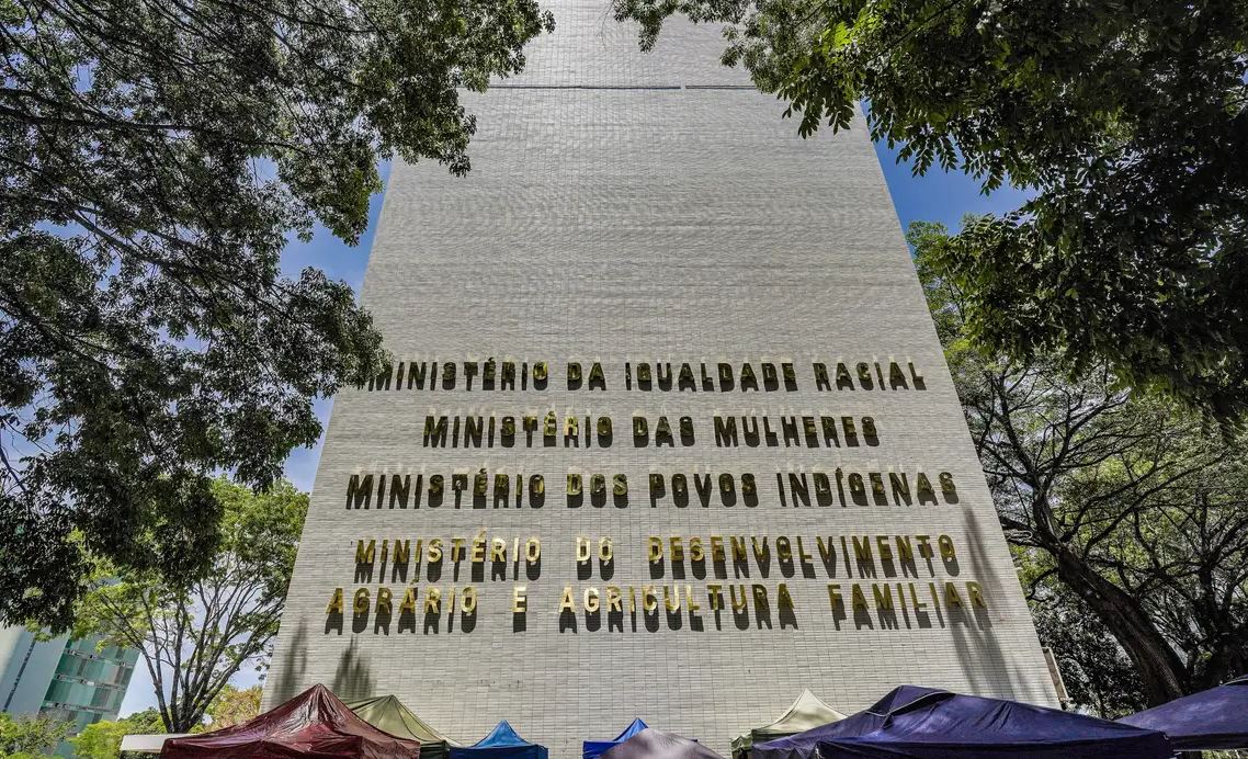 Novo guia promove comunicação pública voltada para a igualdade de gênero