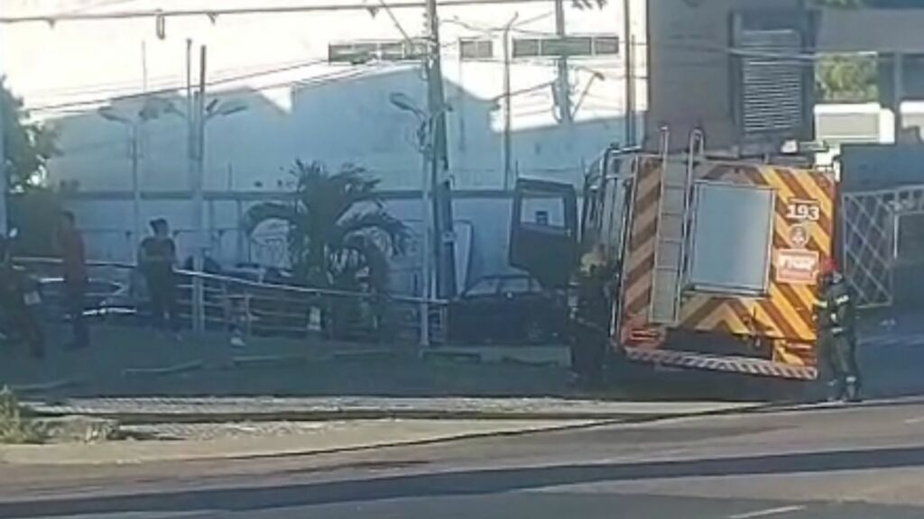 Princípio de incêndio é registrado em centro comercial no Parque Dez