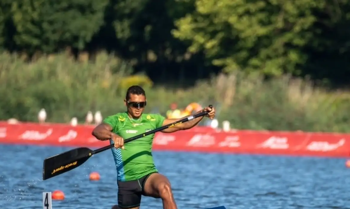 Isaquias Queiroz não conquista medalha no Mundial de Canoagem na Polônia
