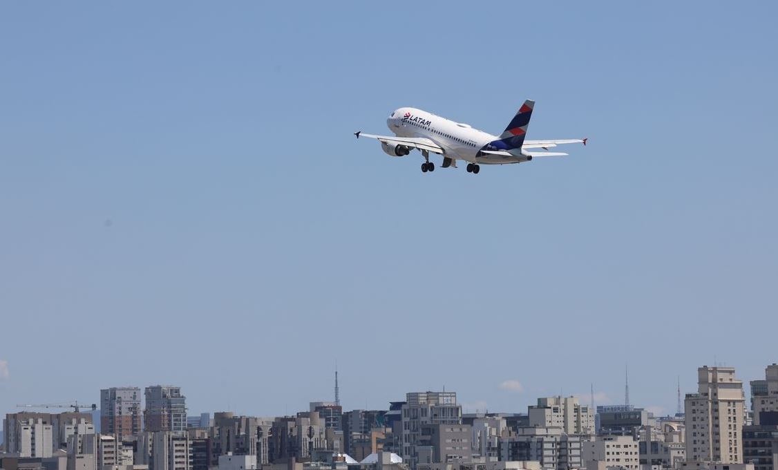 Latam comunica vazamento de dados em programa de fidelidade