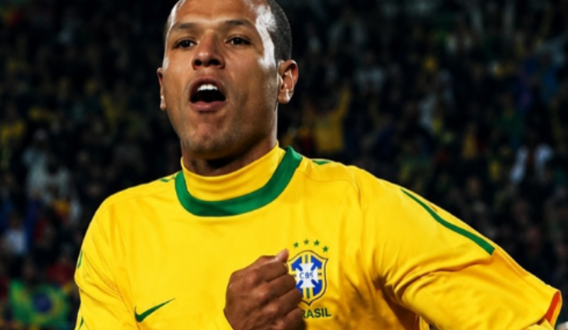 Erro no registro eleitoral classifica Luis Fabiano como assexual