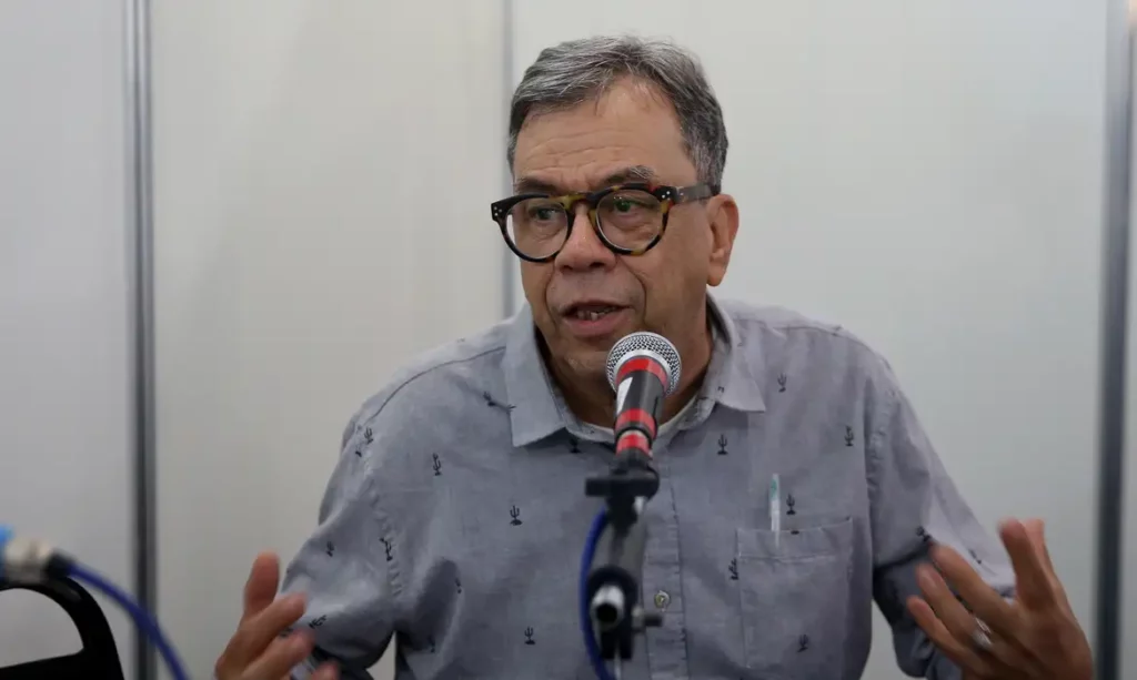 Falece Luis Turiba, poeta e ativista cultural, aos 76 anos em Salvador
