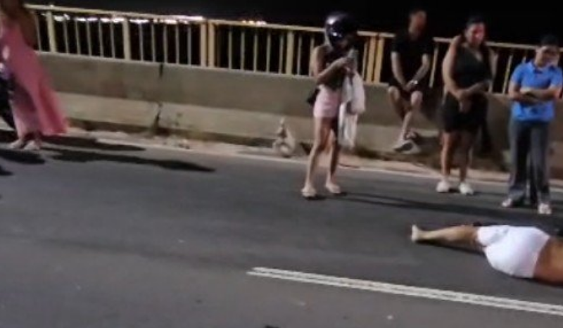 Homem morre após ser atingido por motocicleta na Ponte Rio Negro, em Manaus