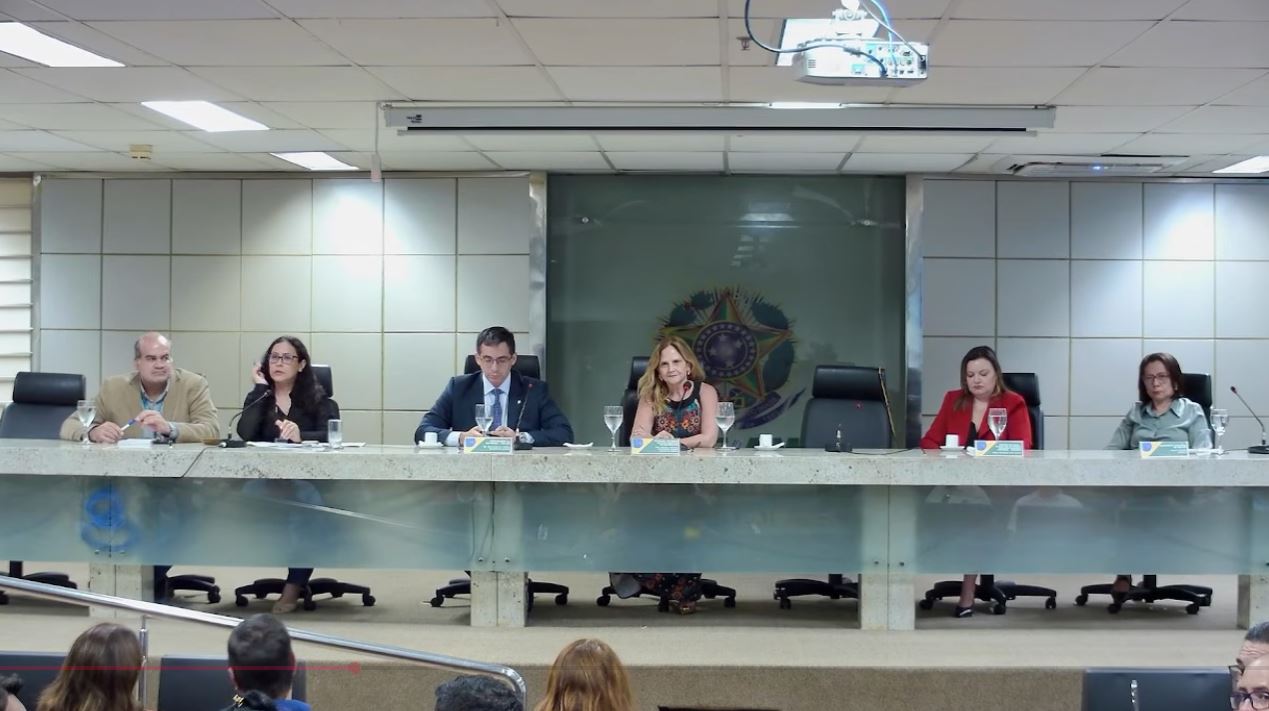 TRE-AM define ordem dos candidatos na propaganda eleitoral de 2026