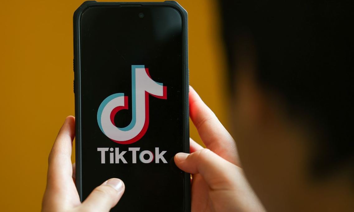 Brasil impõe multa de R$ 153,7 mi ao TikTok por violações de dados