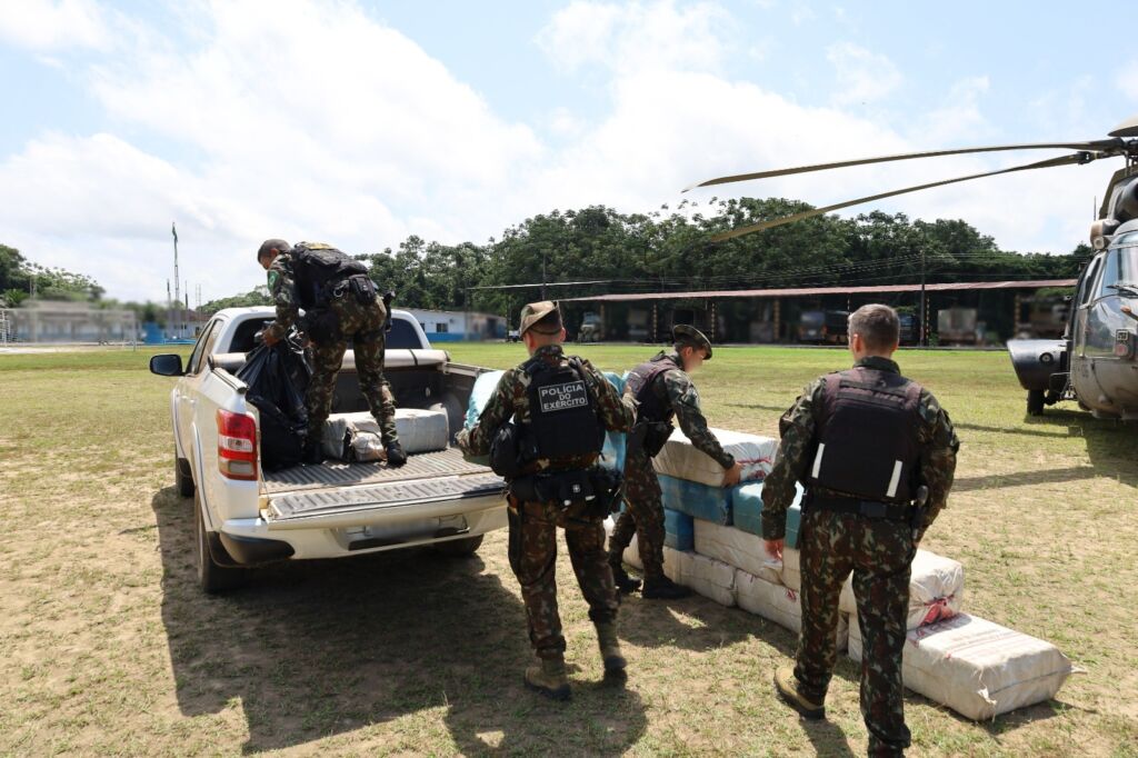 Colombianos são capturados com 513 quilos de skunk em São Gabriel da Cachoeira