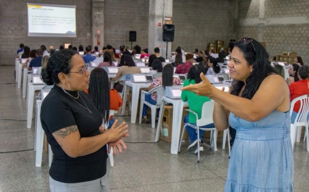 TRE-AM realiza capacitação inclusiva para mesários das Eleições 2026