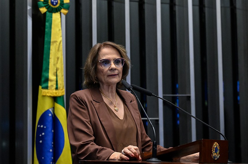 Damares Alves pede renúncia de Moraes e anuncia impeachment