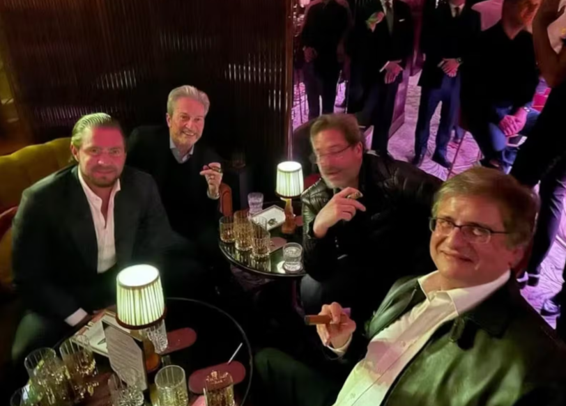 Mensagens Revelam Encontro entre Daniel Vorcaro e Paulo Gonet em Londres