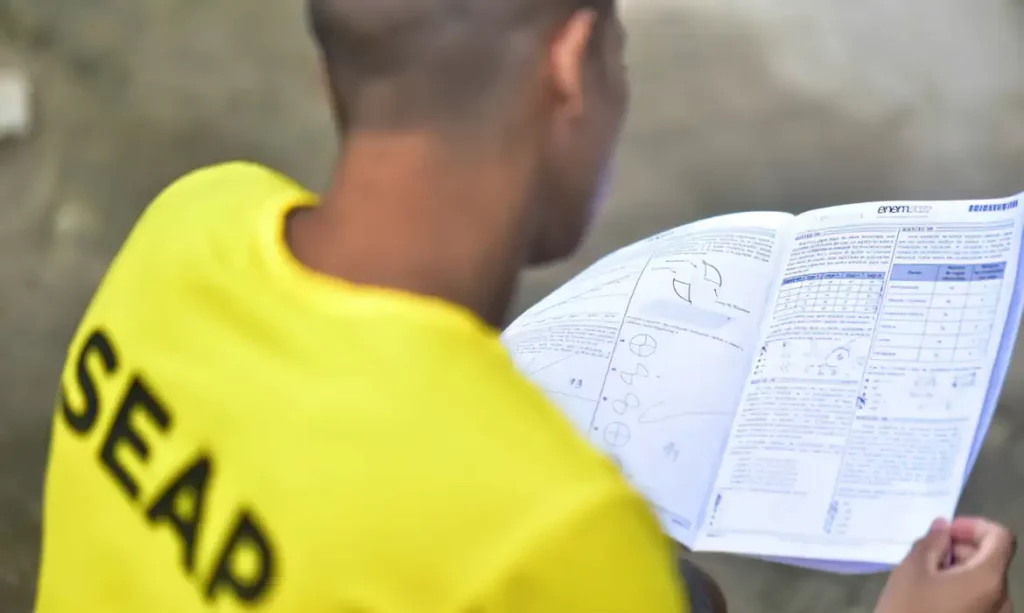 Inscrições para o Enem PPL 2026 começam em outubro para detentos