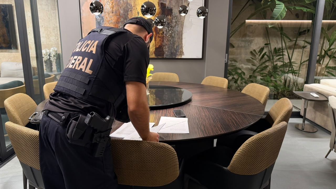 Operação da PF investiga fraudes e desvios em Coari e Manaus; servidores afastados