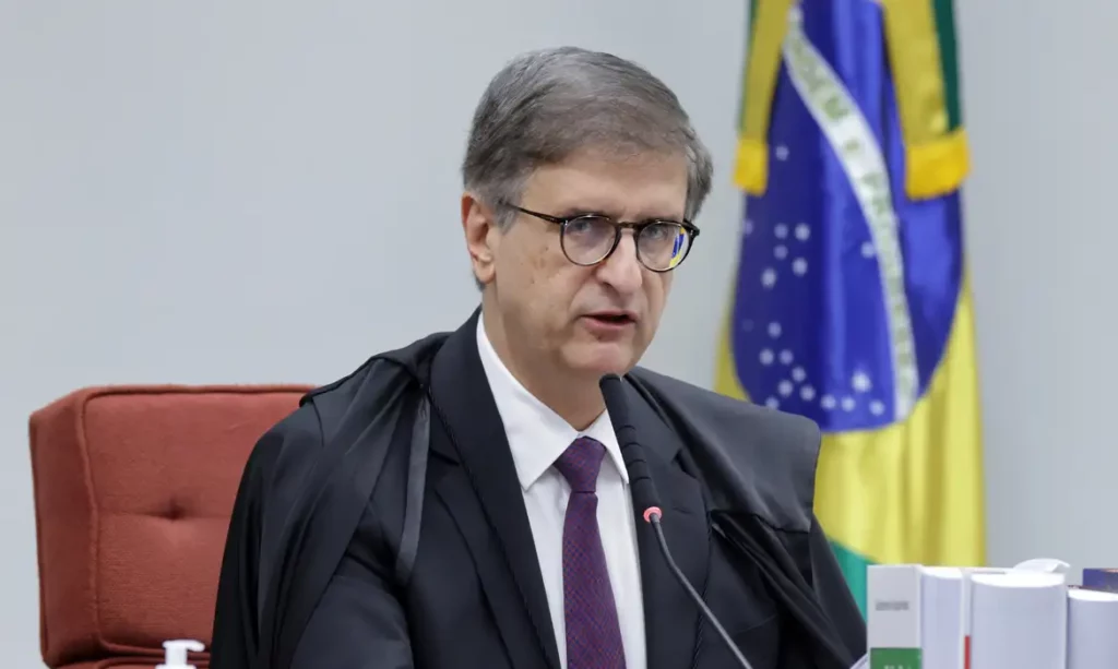 PGR reafirma necessidade de acesso total a dados de Vorcaro ao STF