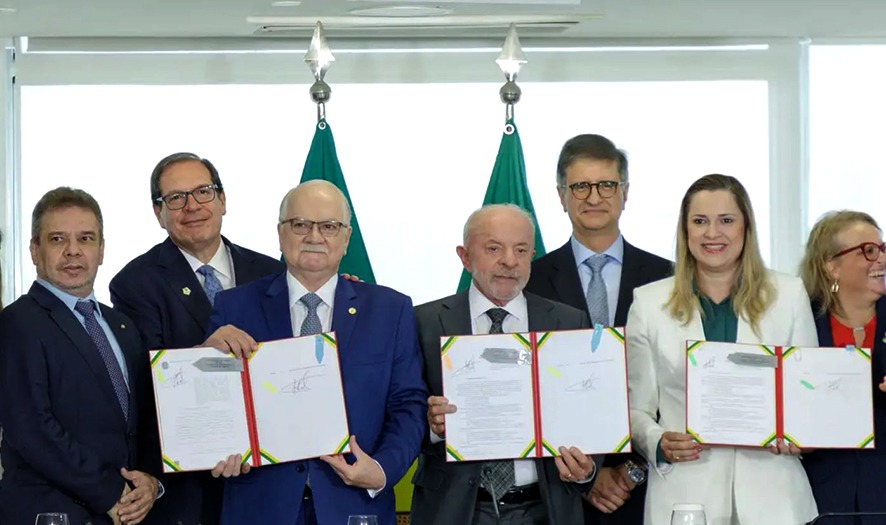 Violência é ameaça ao livre exercício democrático no Amazonas, diz texto