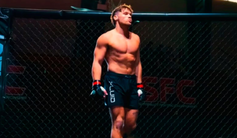 Lutador de MMA Cole Johnson promete luta com chimpanzé por R$ 2,5 milhões