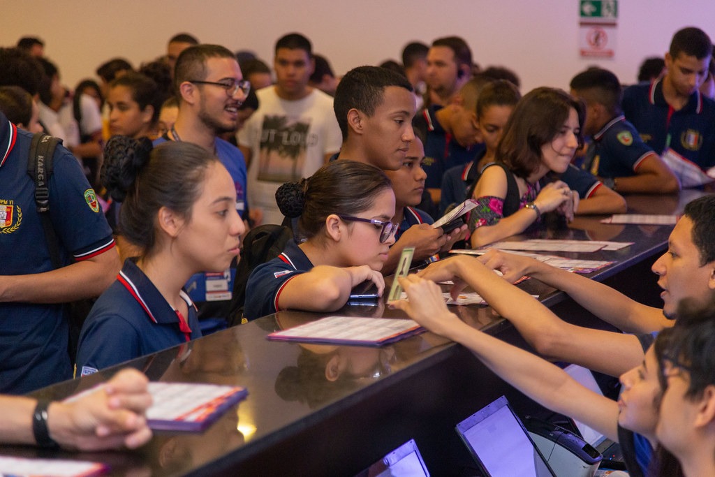 Diploma ainda é relevante? Feira Norte do Estudante discute em Manaus