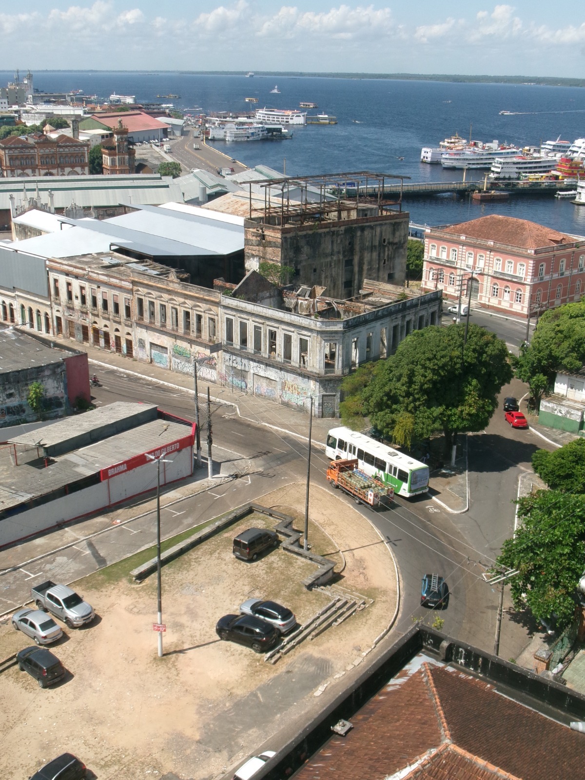 Museu Amazônico recebe exposição sobre Trabalho, Sexo e Amor até outubro