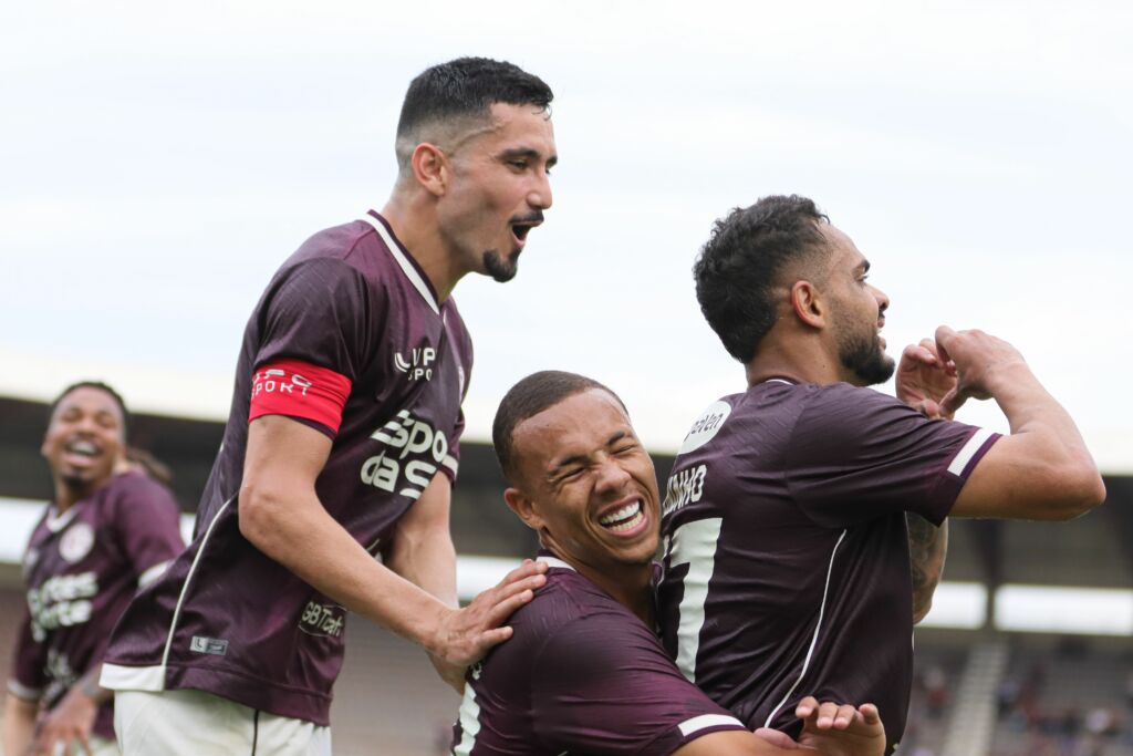 Ferroviária conquista sua primeira vitória na fase final da Série C