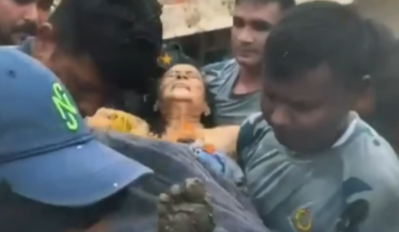 Mulher é resgatada com vida dez dias após avalanche no Nepal