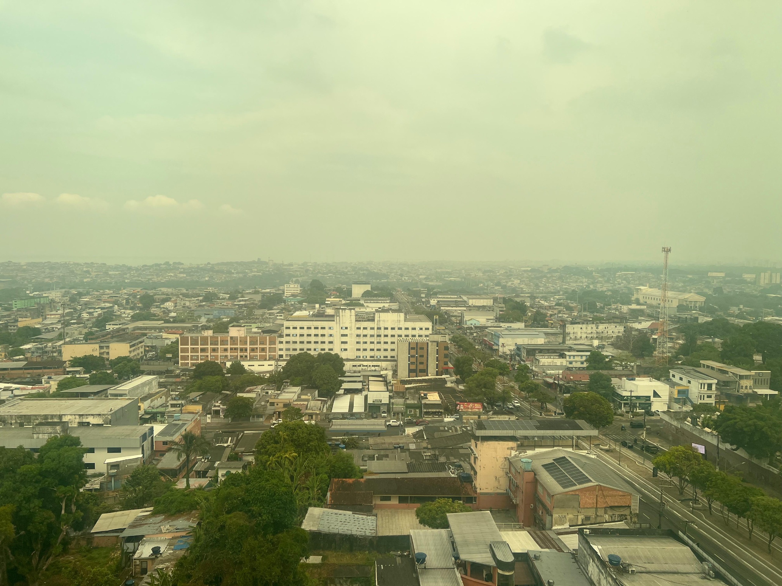 Fumaça em Manaus gera alerta de saúde para a população