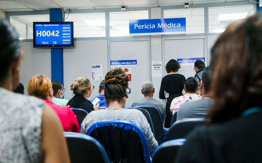 Fila de espera do INSS é eliminada em agosto, afirma ministro