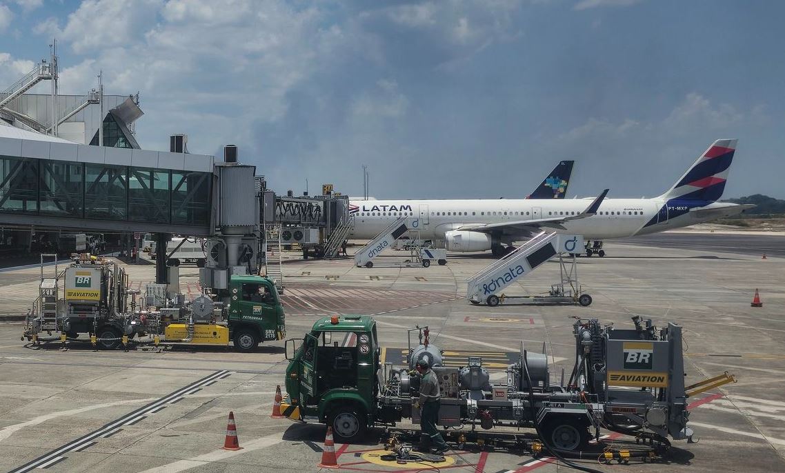 Petrobras reajusta preço médio do querosene de aviação em 13,9%