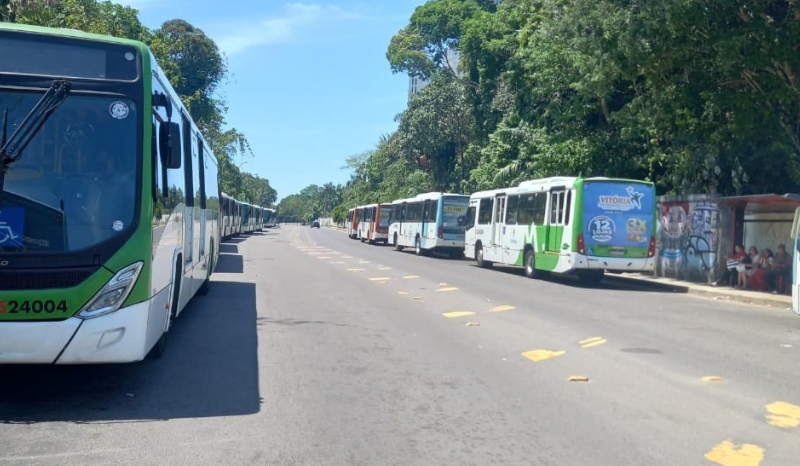 Rodoviários de Manaus anunciam paralisação dos ônibus a partir das 10h40