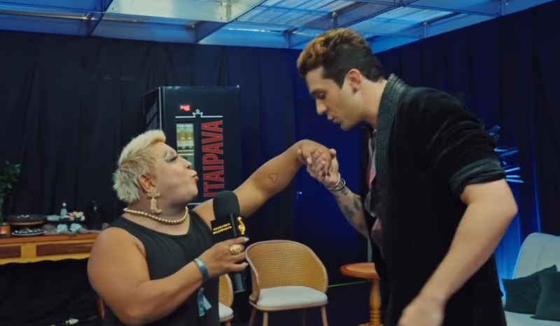 Patixa Teló entrevista Luan Santana em Goiânia e apresenta música própria
