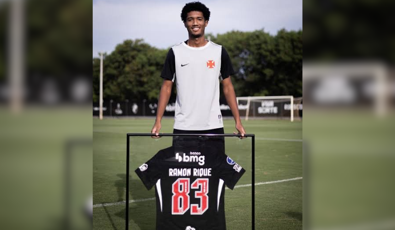 Vasco renova contrato do volante Ramon Rique até 2030