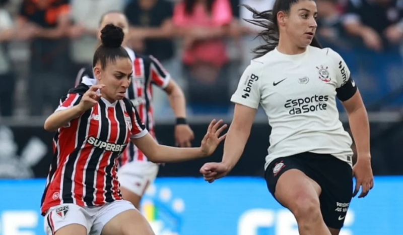 São Paulo supera Corinthians e abre vantagem na final do Brasileirão Feminino