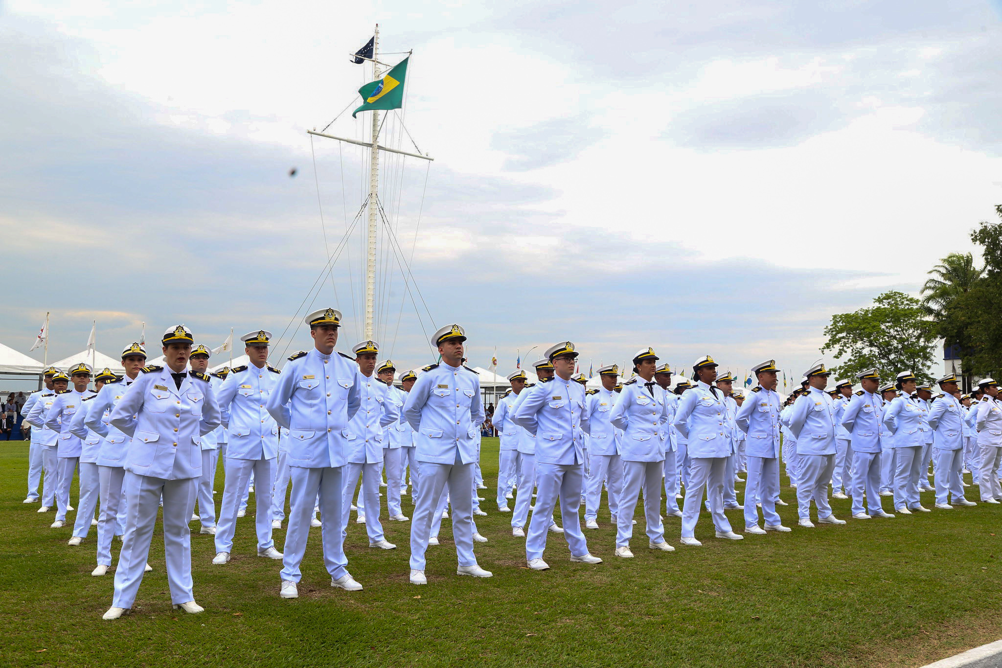 Marinha do Brasil abre inscrições para Oficiais Temporários no AM