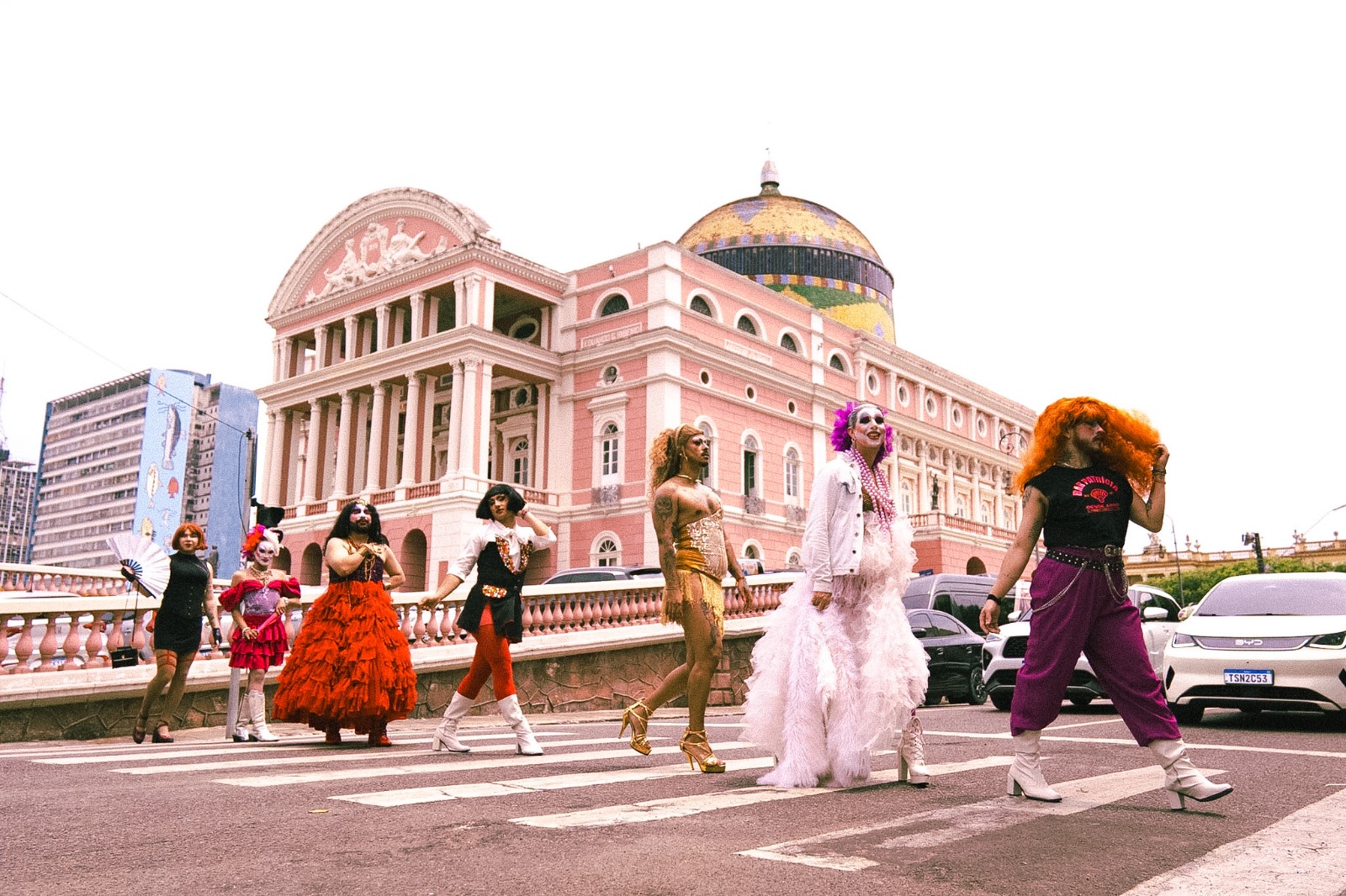 Estreia de ‘Bar Patrícia O Show’ no Teatro Amazonas promete emocionar