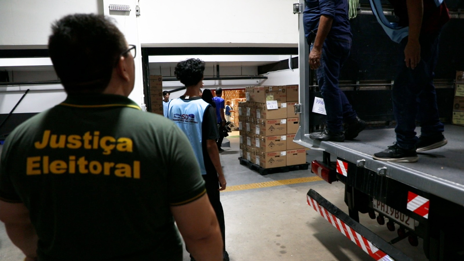 TRE-AM dá início à segunda fase da distribuição de urnas para 2026
